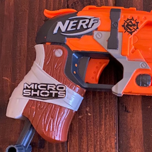 Nerf Micro Shots Zombie Strike Hammershot Blaster Gun Darts Toy +8 kids boy - Picture 5 of 5